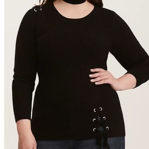 Torrid- GROMMET LACE UP DETAILED SWEATER